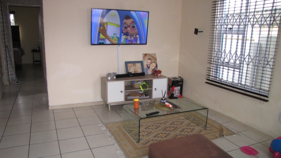 2 Bedroom Property for Sale in Cambridge West Eastern Cape